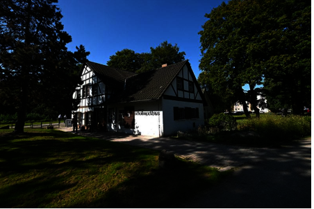 Foto des Fachwerkhauses Schollbrockhaus im Sommer
